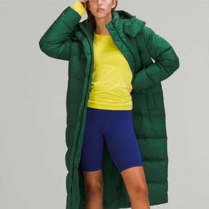 Lululemon Wunderpuff Long in Everglade Green Size 6